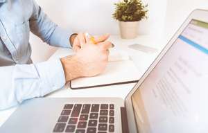 哪些技能可以使網(wǎng)站更有利于優(yōu)化，并使搜索引擎長(zhǎng)期喜歡我們的網(wǎng)站？